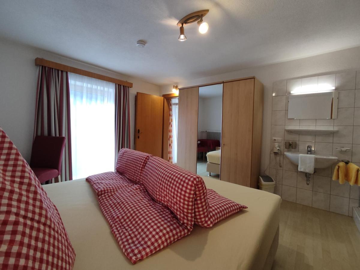 Appartements Pfausler Oetz Luaran gambar