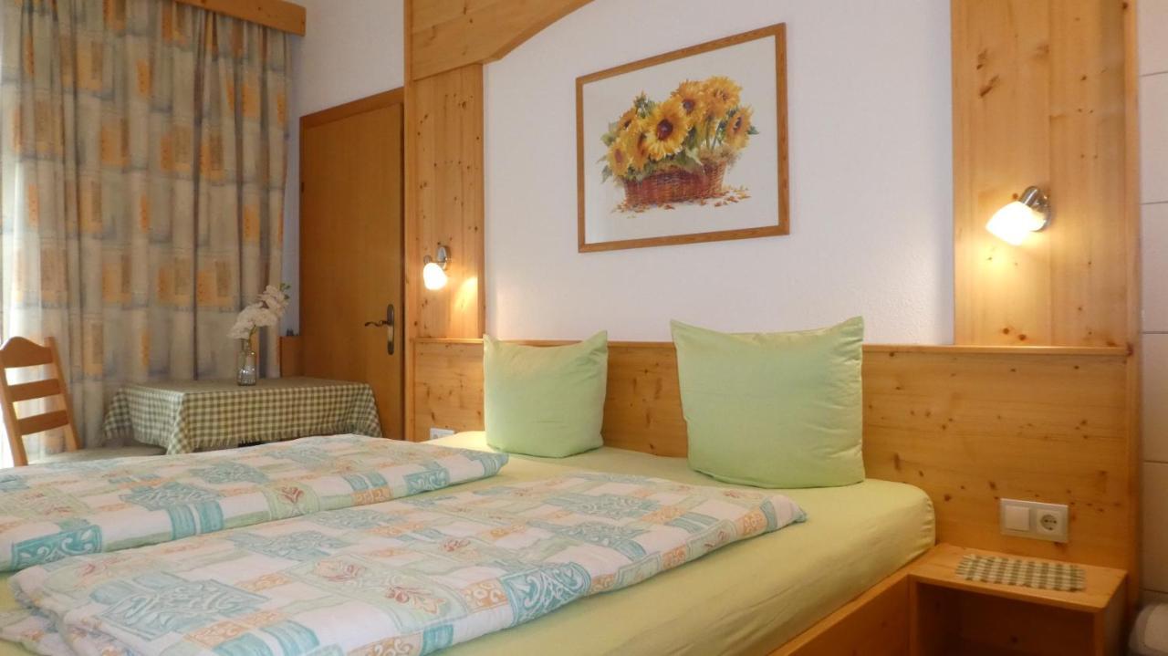 Appartements Pfausler Oetz Luaran gambar
