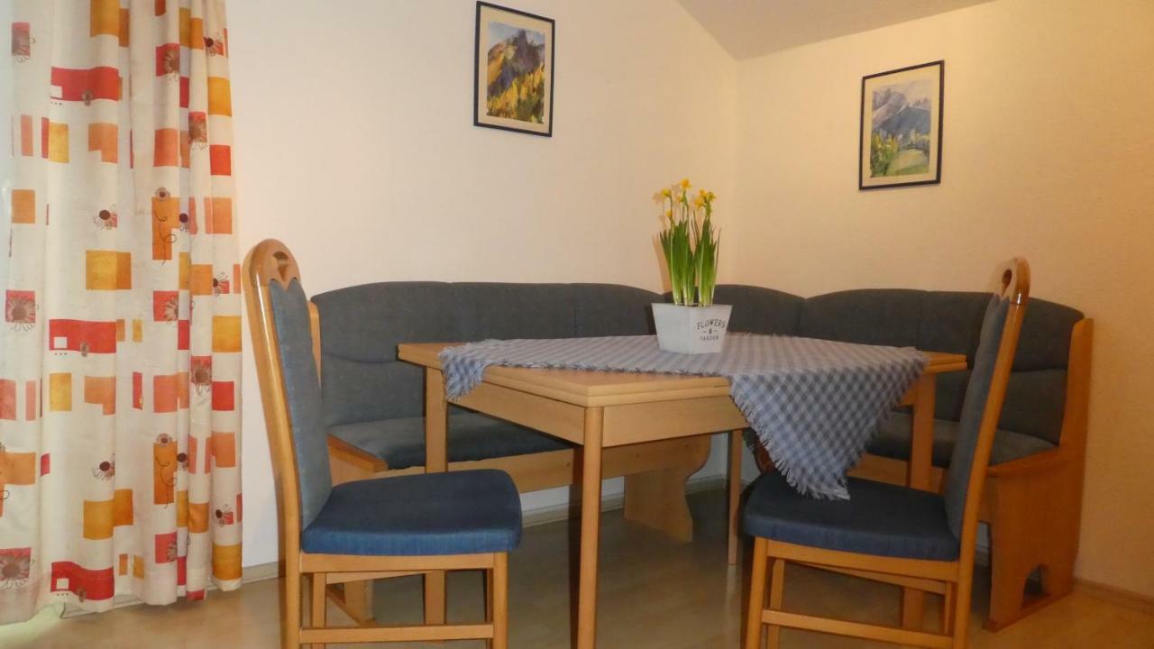 Appartements Pfausler Oetz Luaran gambar