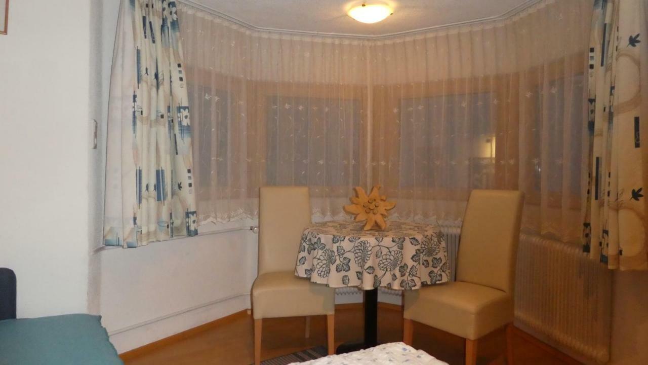 Appartements Pfausler Oetz Luaran gambar