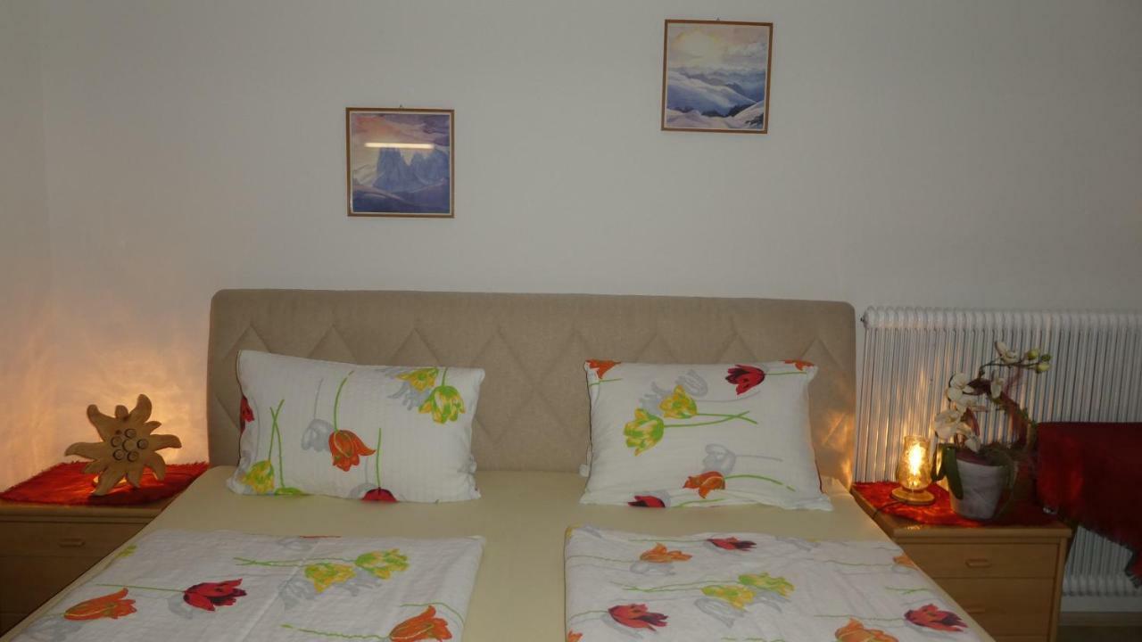 Appartements Pfausler Oetz Luaran gambar